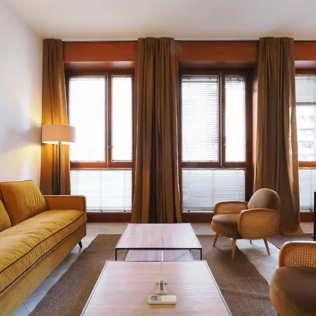 Homnest I Conservatorio Lux Apt Milaan